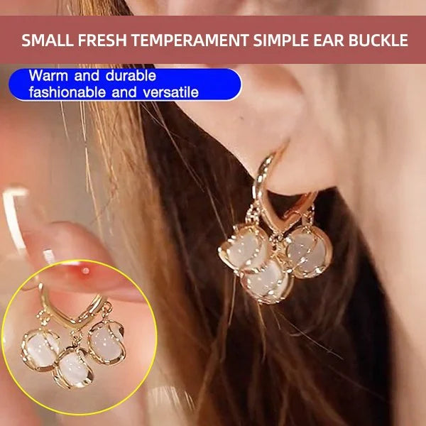 Small fresh temperament simple ear buckle